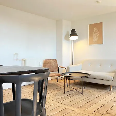 Apartment Four Bedroom In Esbjerg, Kirkegade 12 Esbjerg